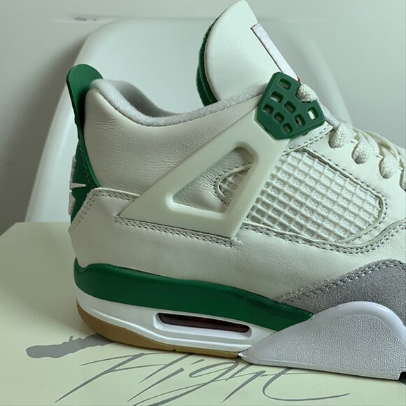 Air Jordan 4 Retro Mid Pine Green - Picture 6 of 7